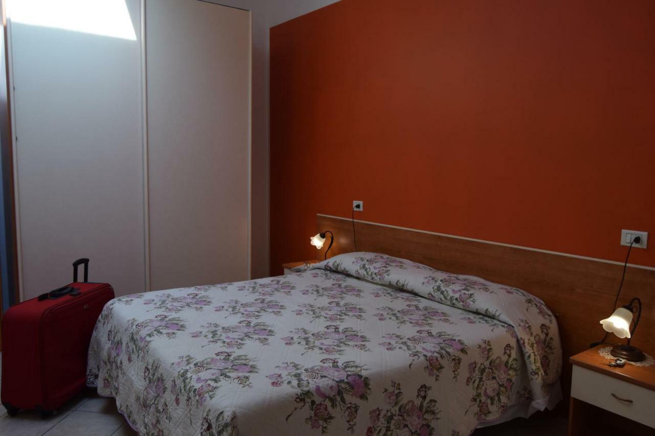 Apartamento Il Turrione "App. Santa Chiara" Asís Exterior foto